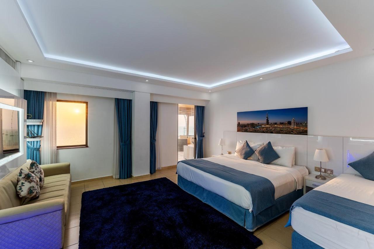 Jbr Penthouse With Terrace Pool Apartment Dubai Exterior photo